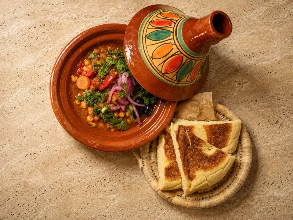 Hommes Tajine
