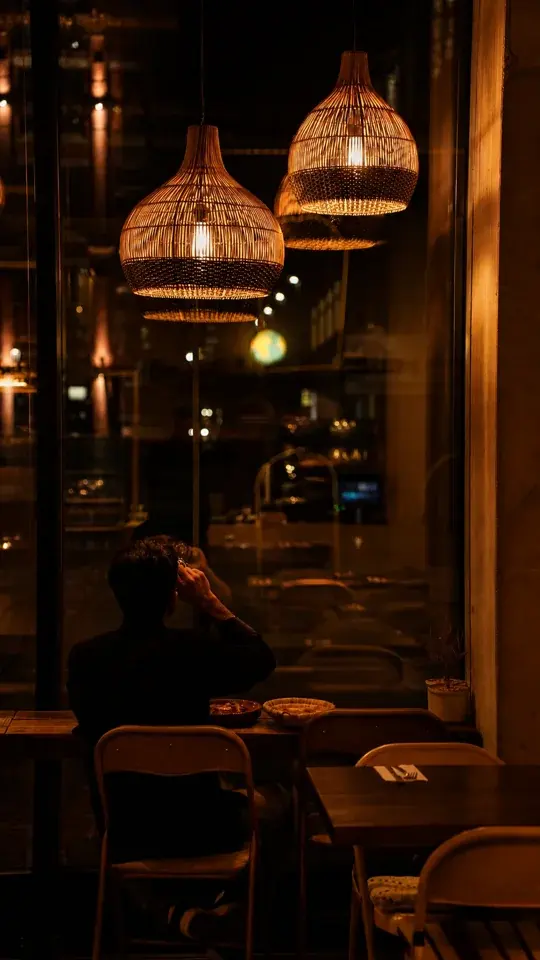 Warm light and set tables in the evening